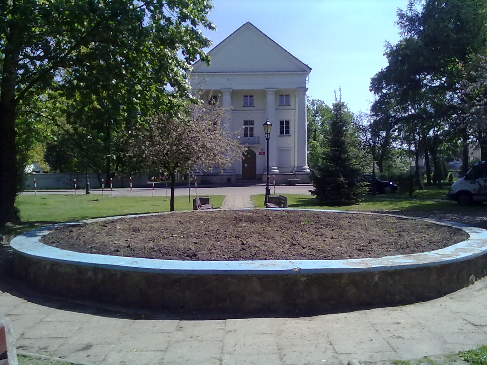 Dawna fontanna w parku im. Janusza Korczaka, 5.05.2012 r.