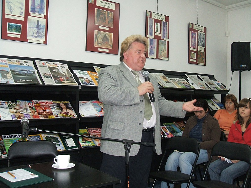 Waldemar Smaszcz w trakcie wykadu
